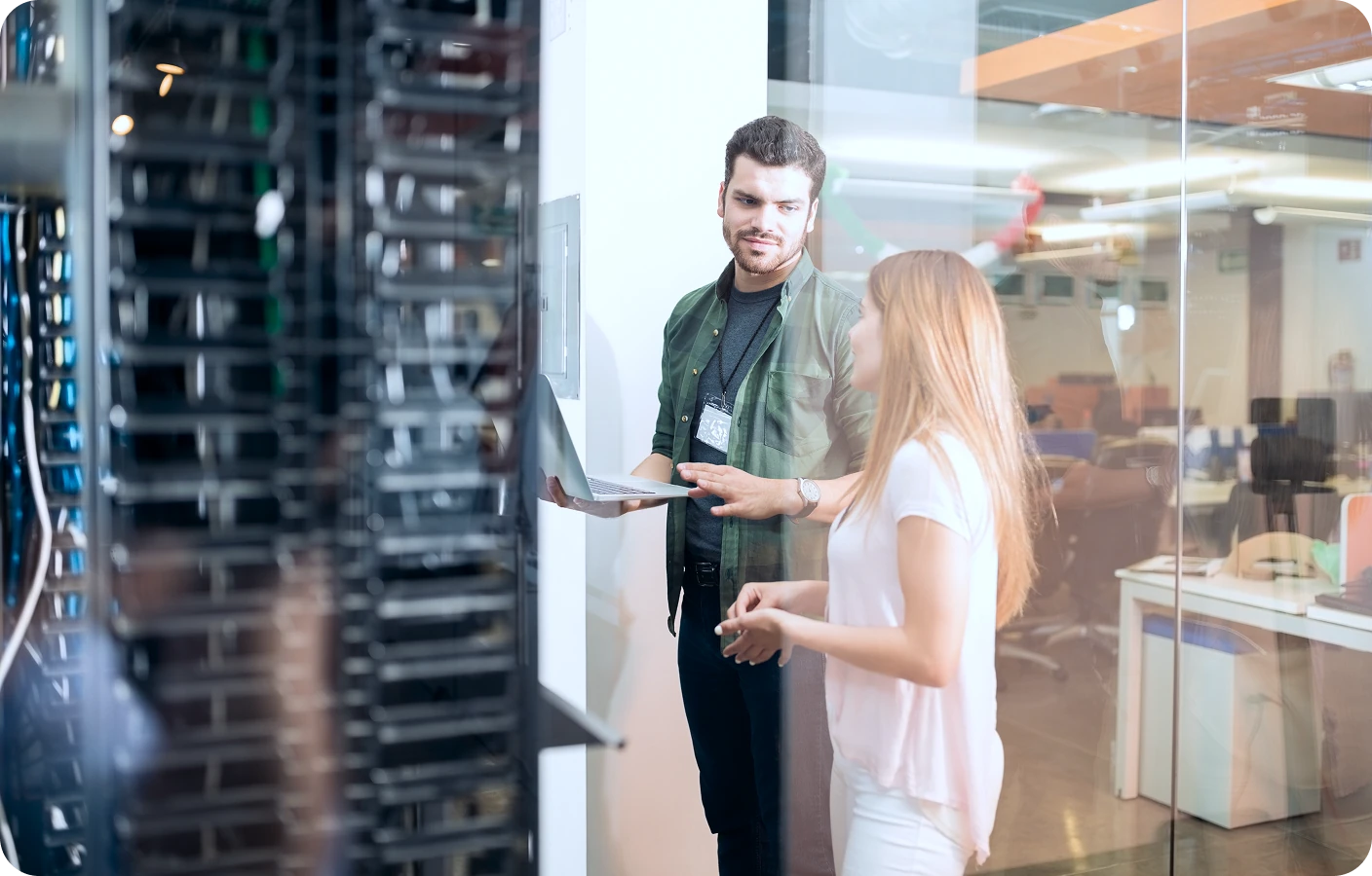 IT guy discussing server issues